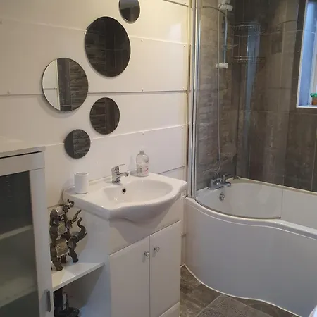 From Апартаменты Лидс